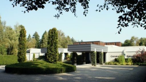Voor meer informatie over een crematie bij Crematorium Kranenburg kunt u contact met Uitvaartzorg Salland opnemen.